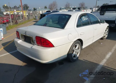 2002 Lincoln Ls V8 Auto z USA, uszkodzony, nr VIN 1LNHM87A72Y656121
